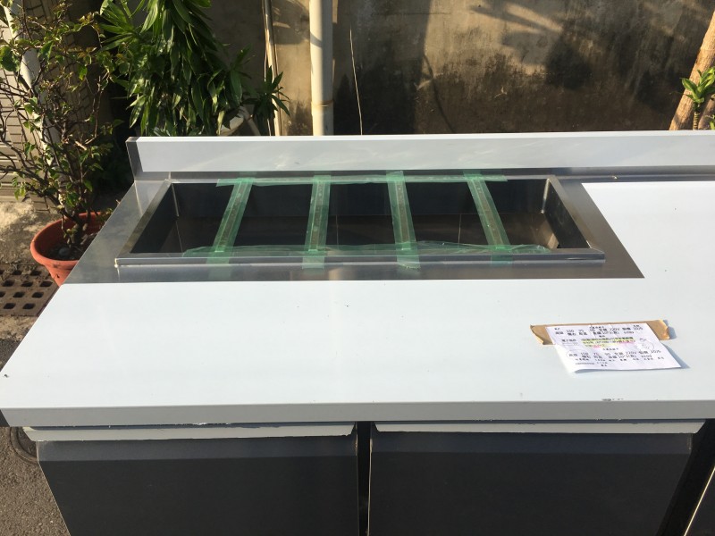 五尺工作台冰箱/開沙拉孔/抽屜式