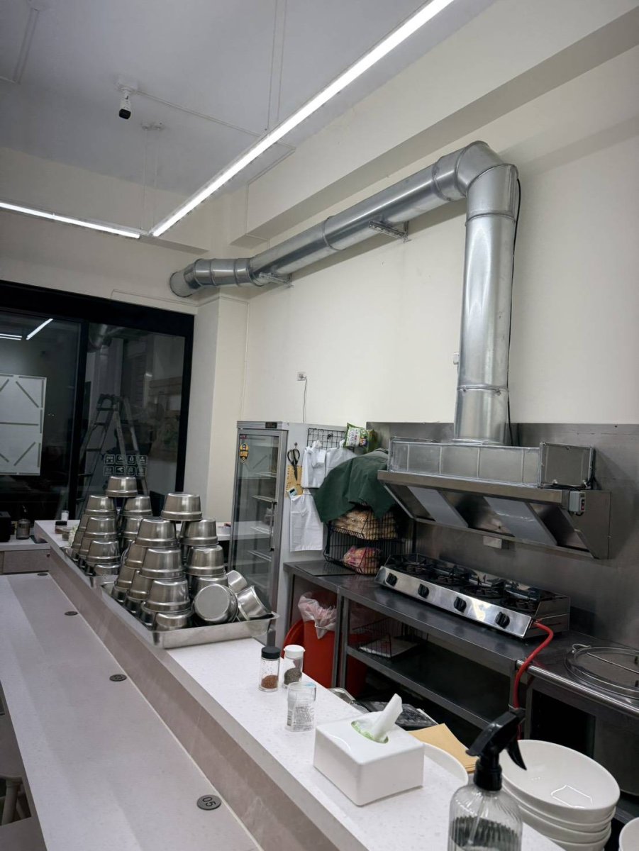 台南鍋燒意麵名店 靜電水油煙機安裝工程